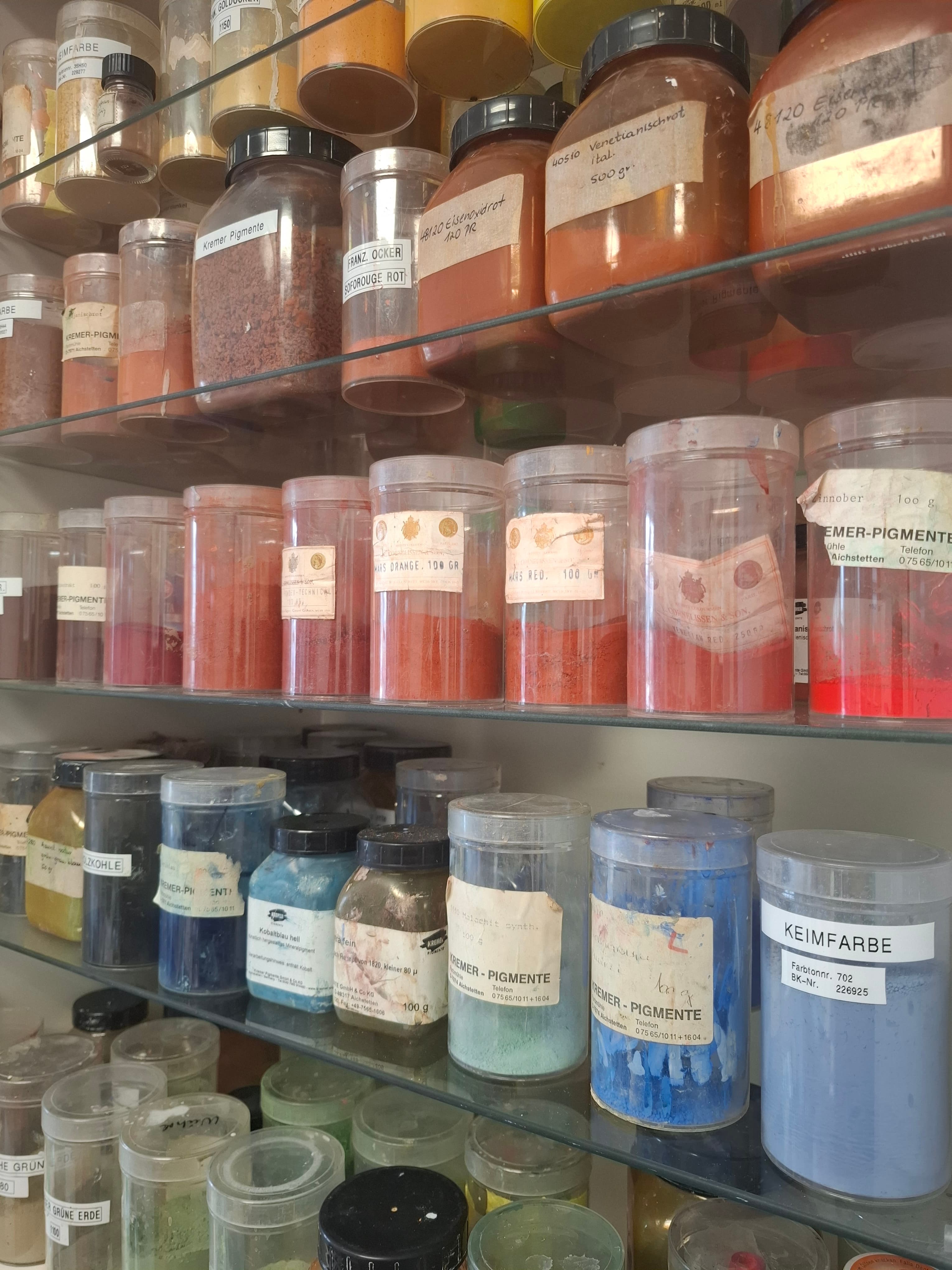 Historische Pigmentsammlung