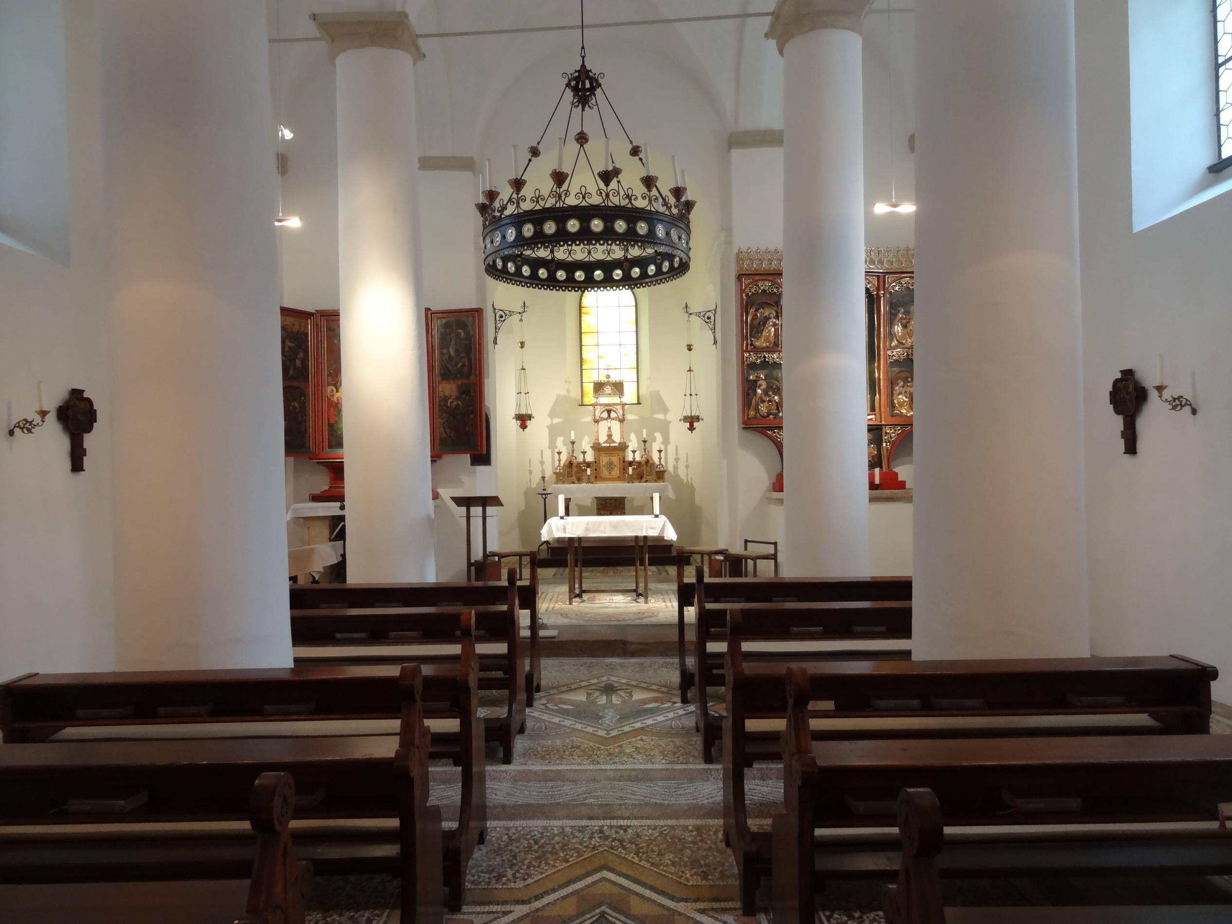 Innenraum St. Leonhard
