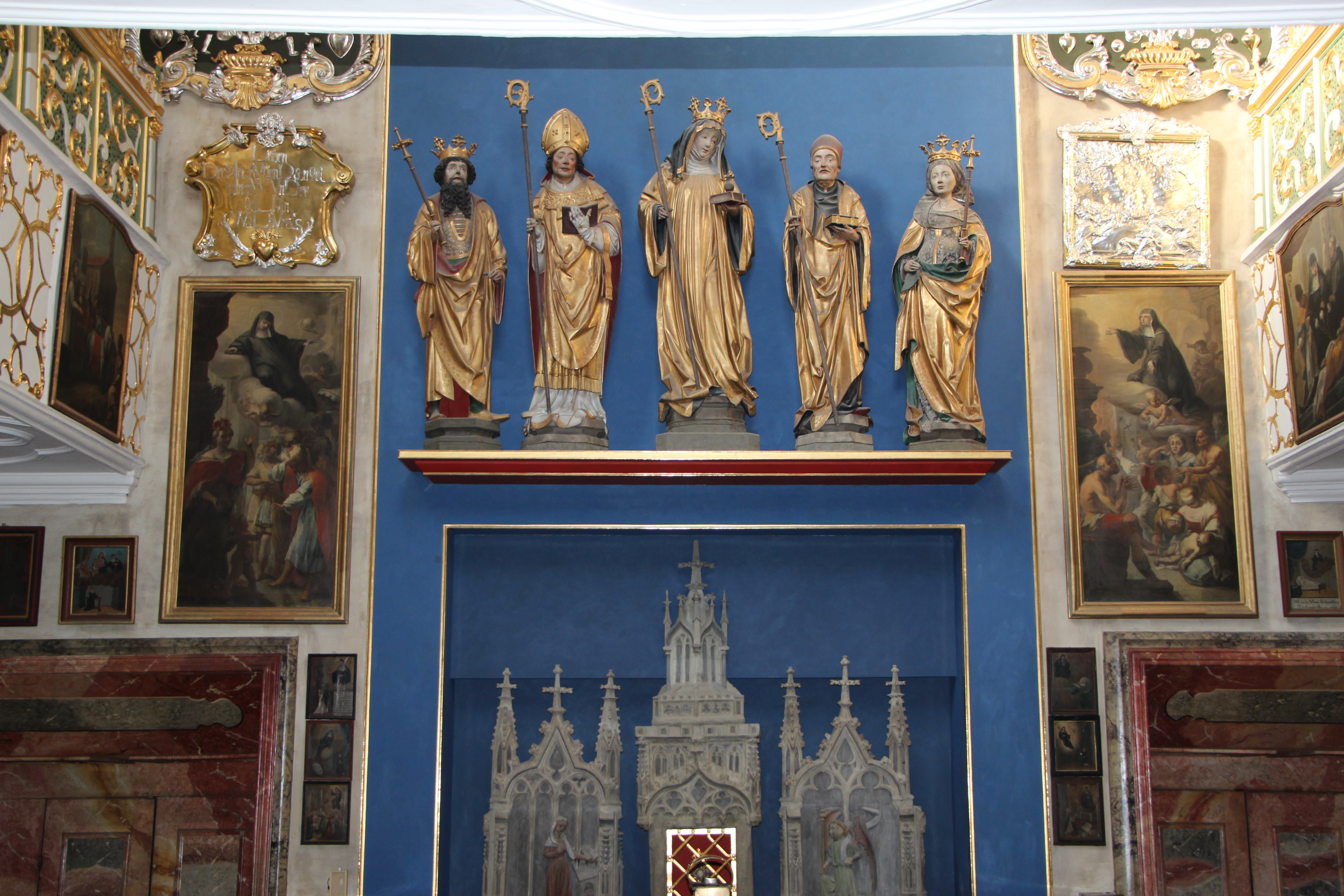 Gotische Skulpturengruppe im Kloster St. Walburg